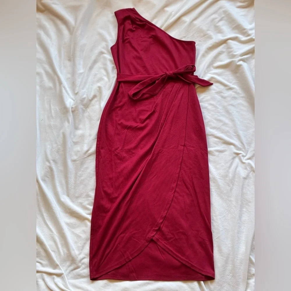 Chic One-Shoulder Red Cocktail Dress - Picture 4 of 7